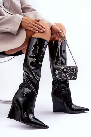 Buskin boots