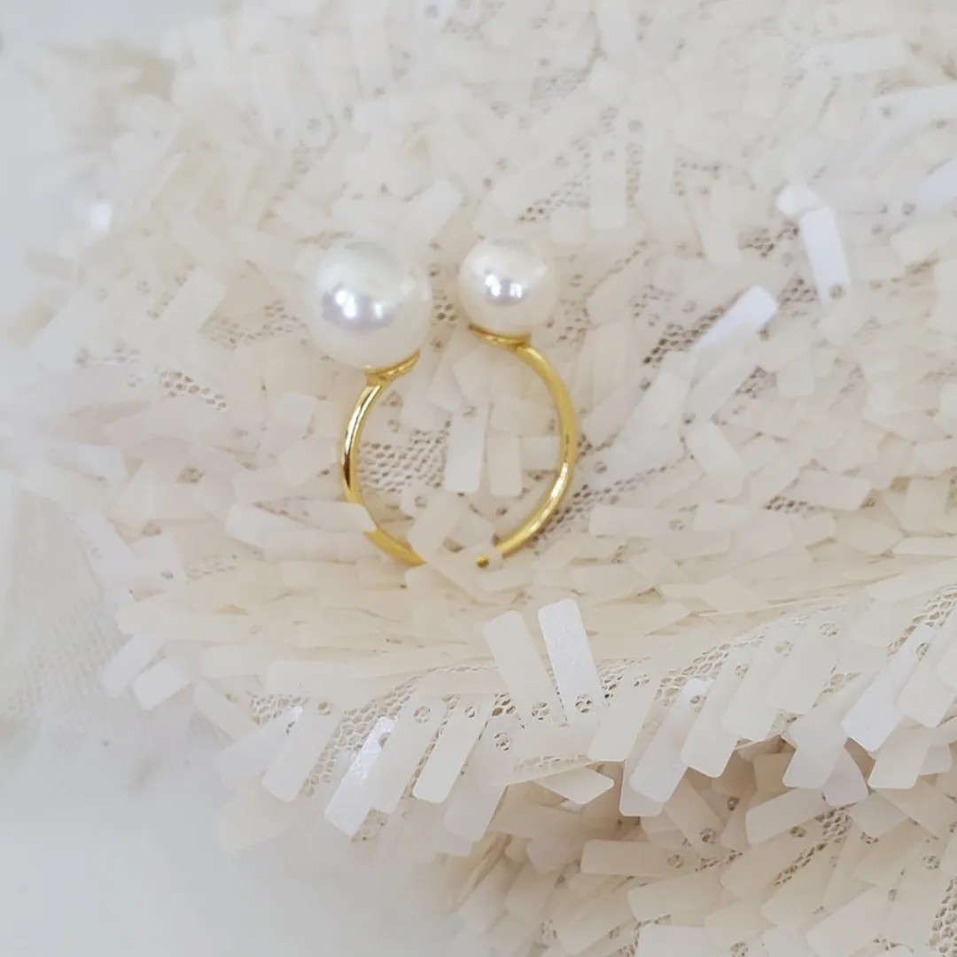 Double Pearl Love Ring