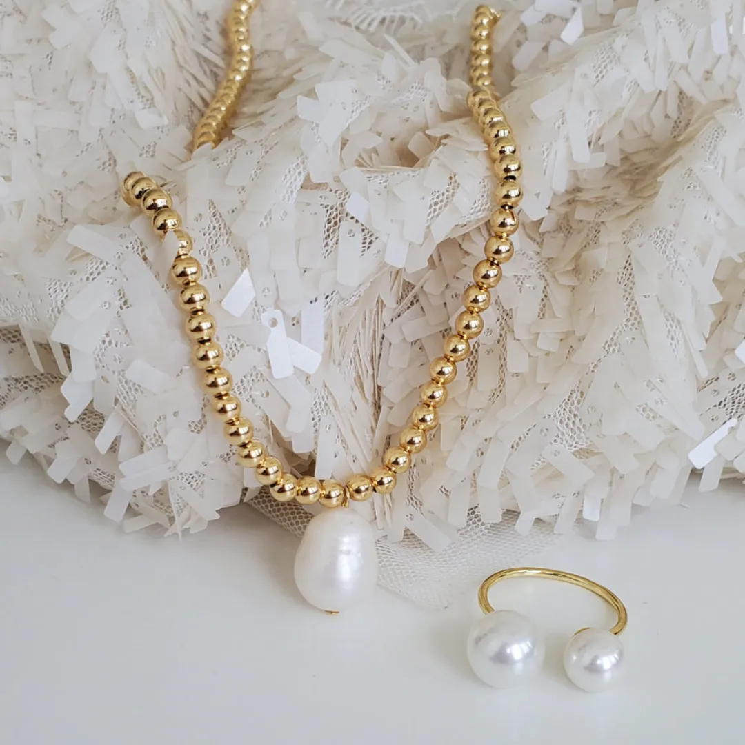 Double Pearl Love Ring