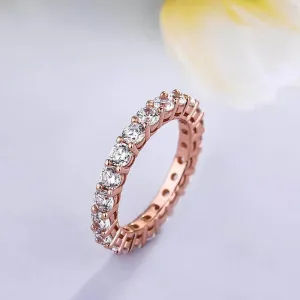 Elegant Rose Gold Round Cut Women's Stackable Wedding Band