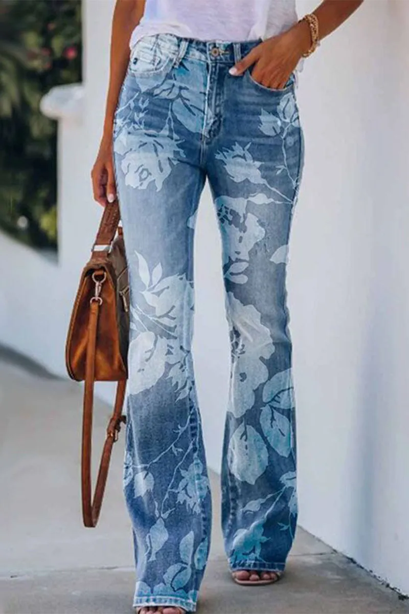 Floral Grace™ | Women's Casual Denim Jeans | Regular Fit, Floral Pocket Design, Durable Cotton Blend