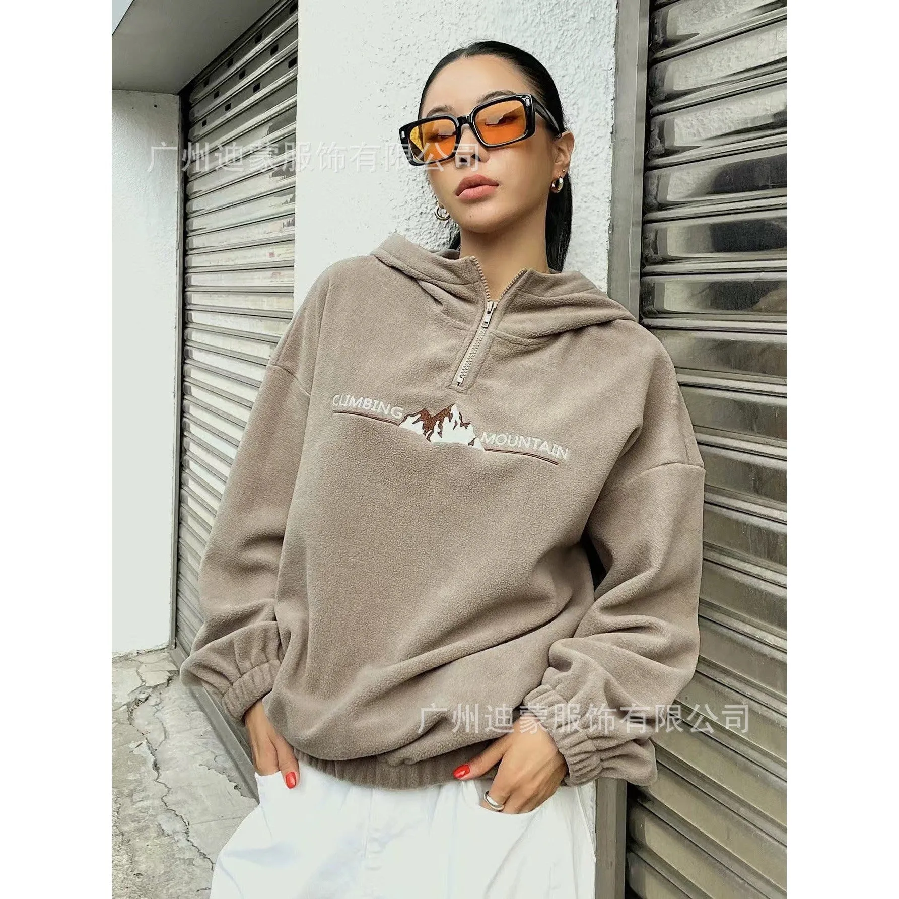 INSTOCK-women's plush hooded zipper sweatshirt