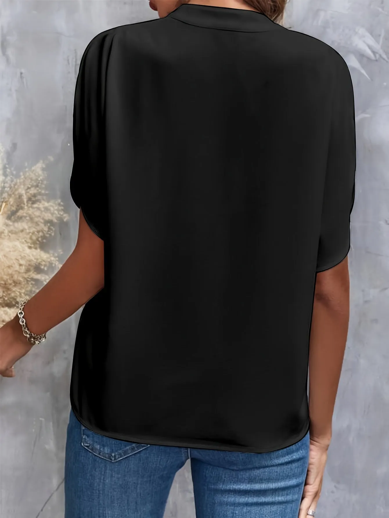 Jazmin® | Light and elegant blouse