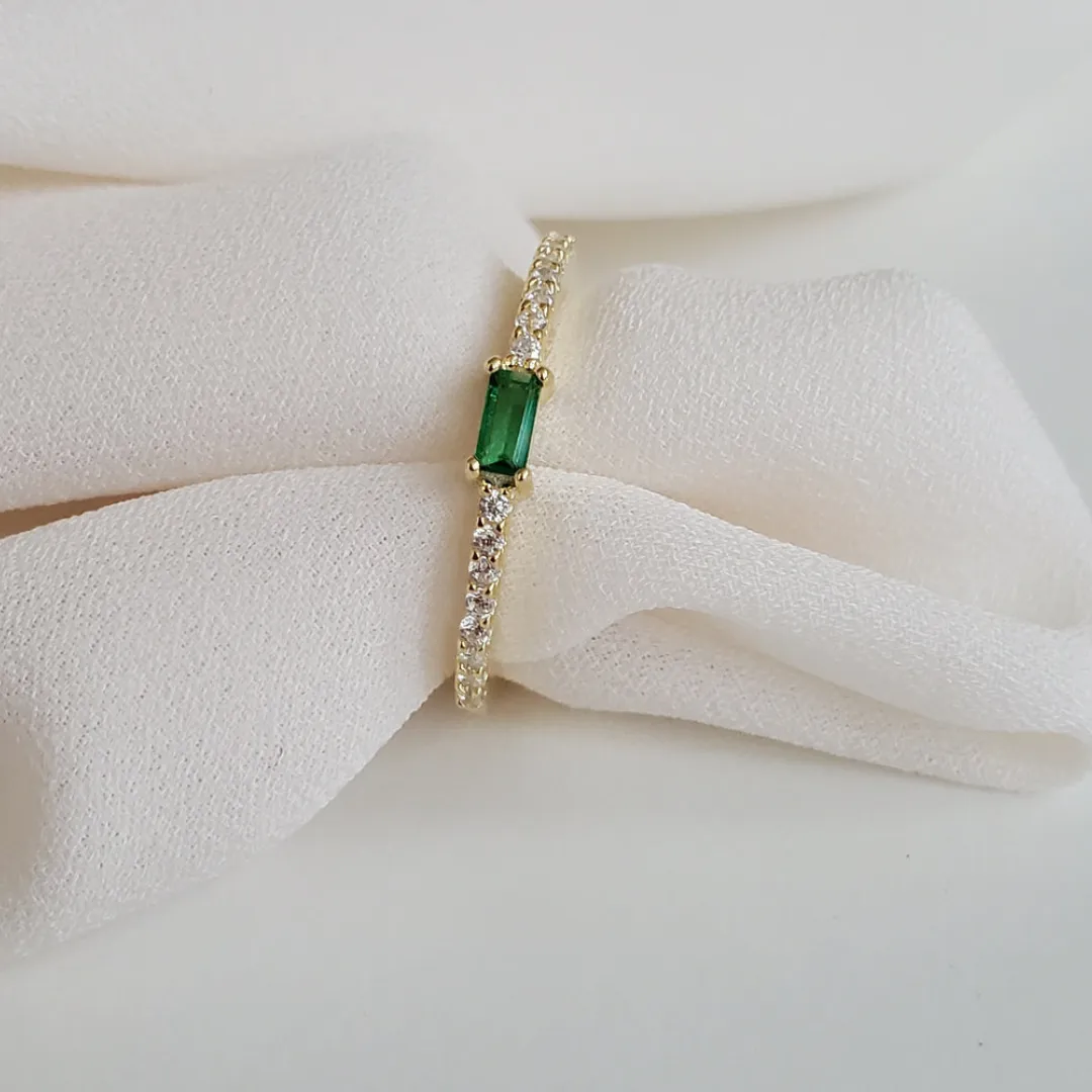Jen Emerald Ring