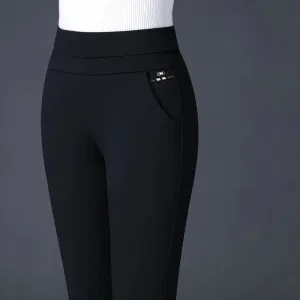 Legging Aura™ | Women's High-Waisted Leggings | Stretch Fit, Faux Pocket Detail & Flexible Comfort