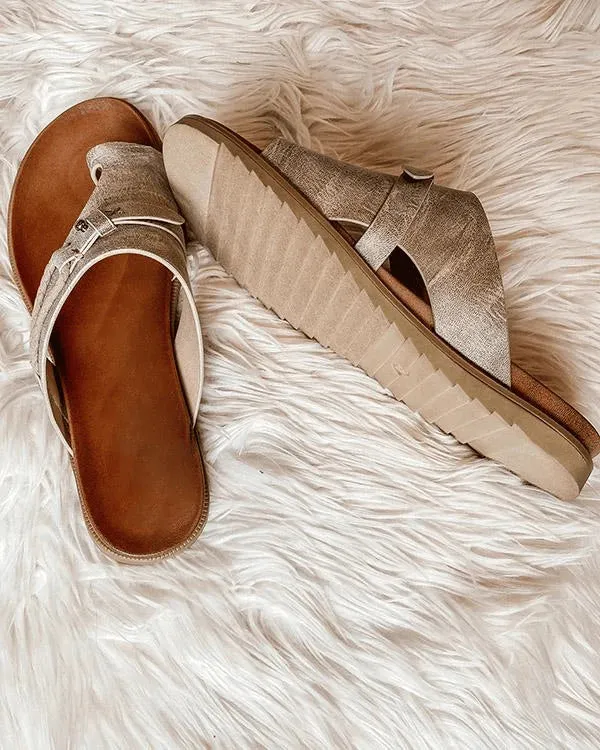 Linda - Curve Sandals