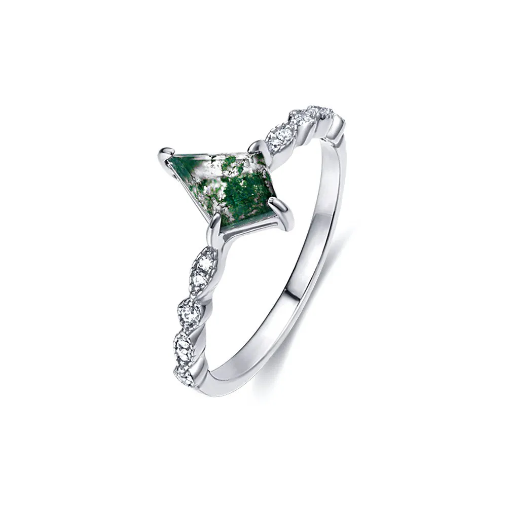 Sterling Silver Rhombus Shape Aquatic Green Moss Agate Ring