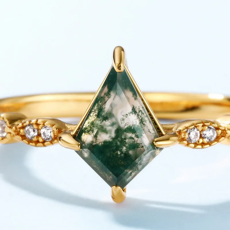 Sterling Silver Rhombus Shape Aquatic Green Moss Agate Ring