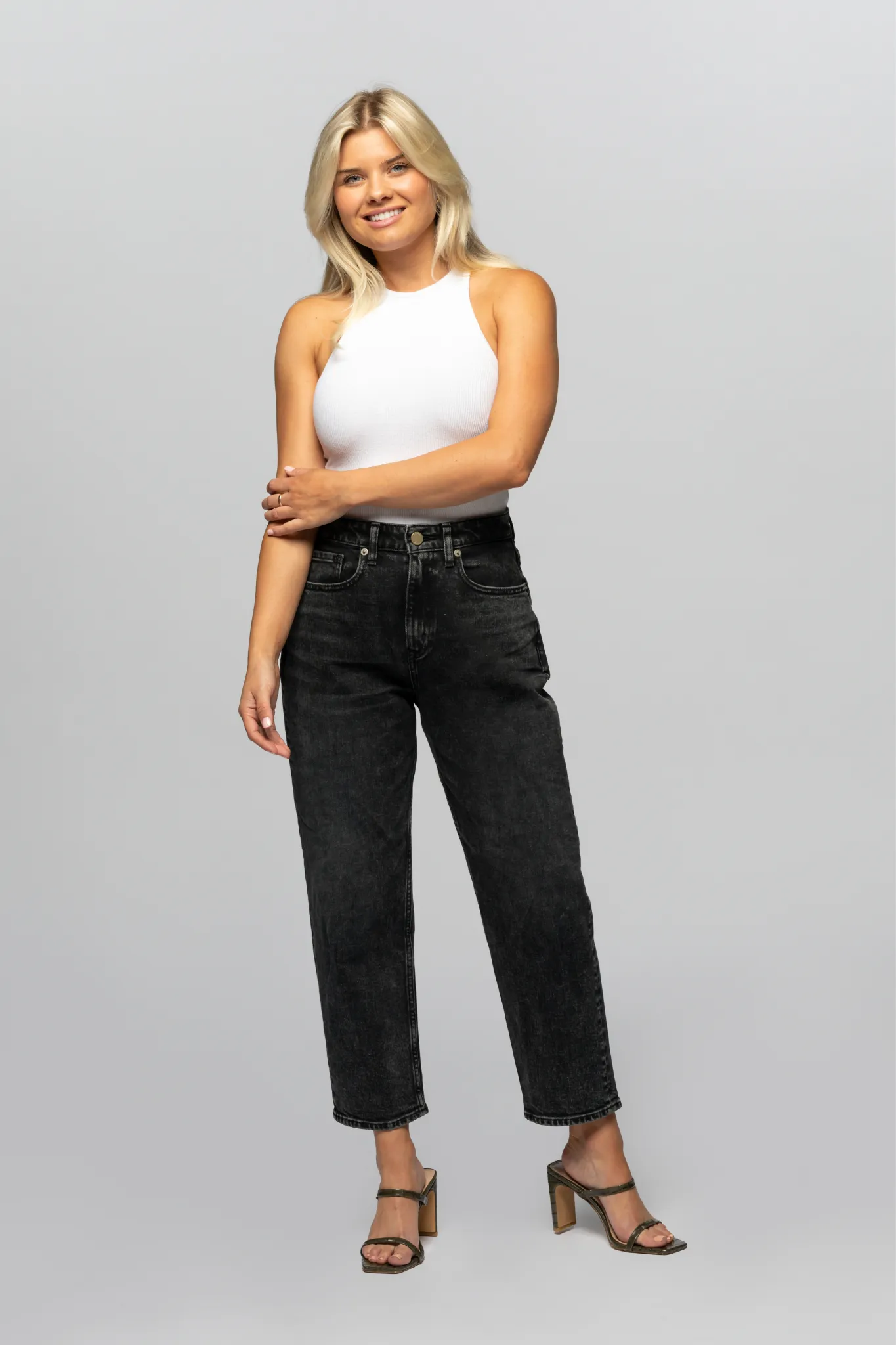 The Mom Crop - Shadow Black