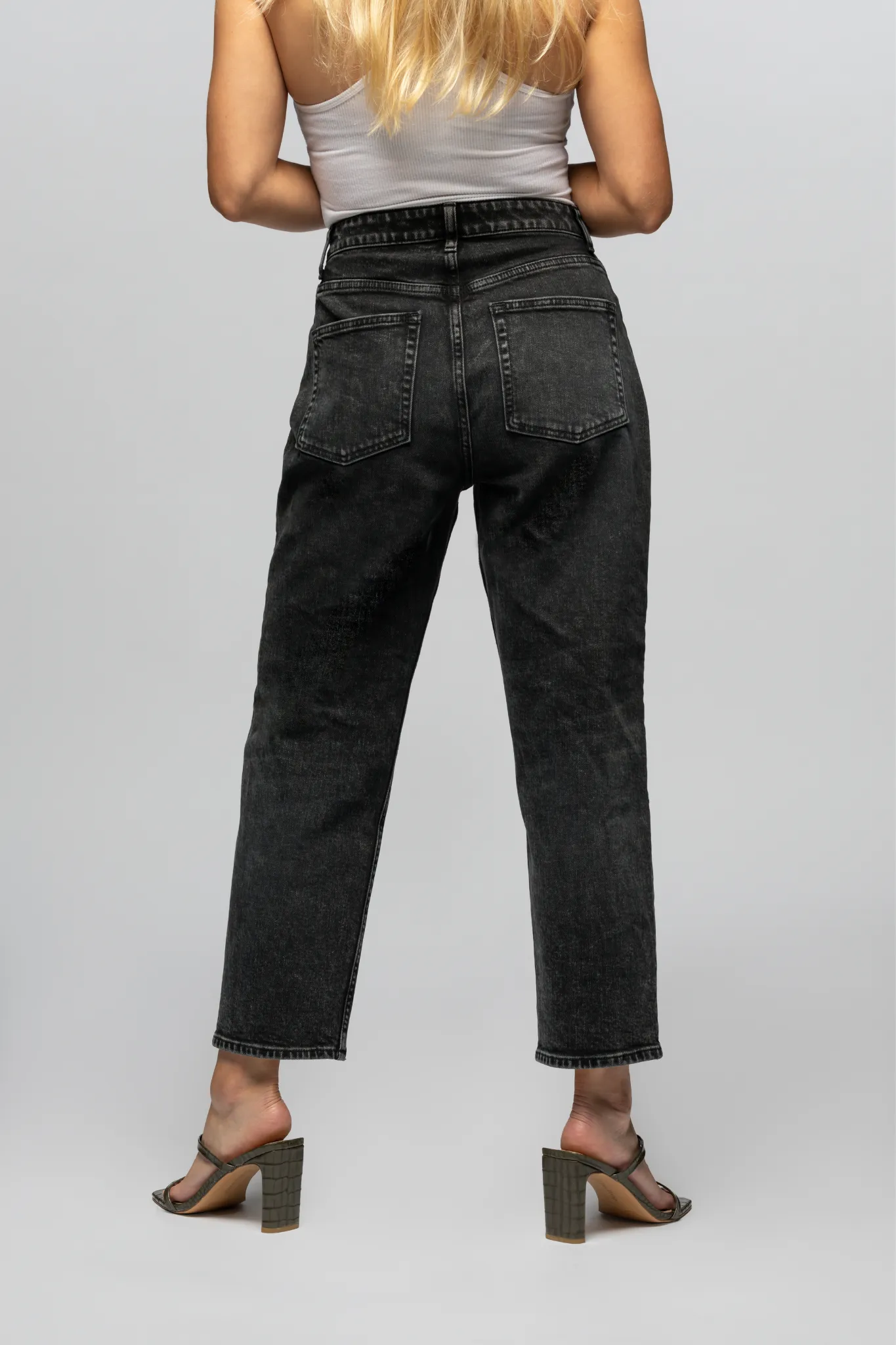 The Mom Crop - Shadow Black
