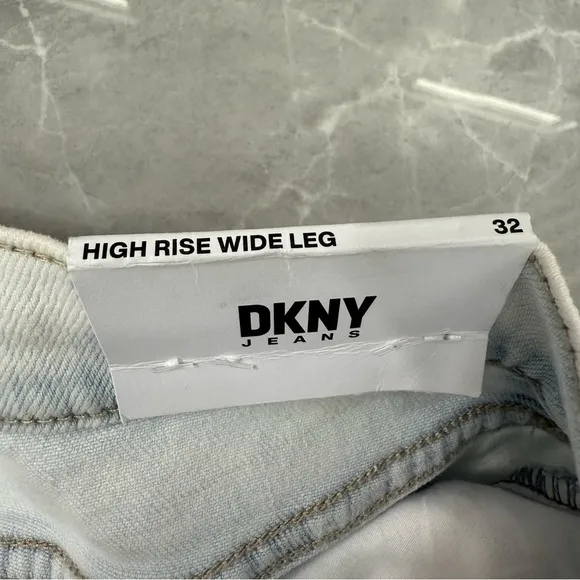 Women's DKNY Jeans High-Rise Wide-Leg Cargo Jeans Light Wash Cotton Size 32