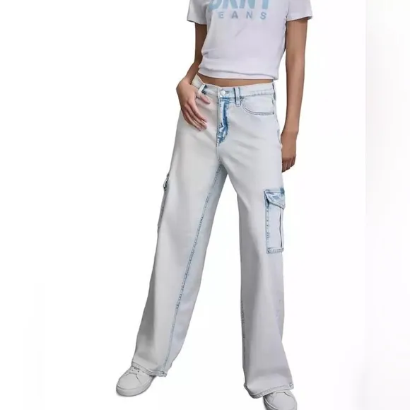 Women's DKNY Jeans High-Rise Wide-Leg Cargo Jeans Light Wash Cotton Size 32